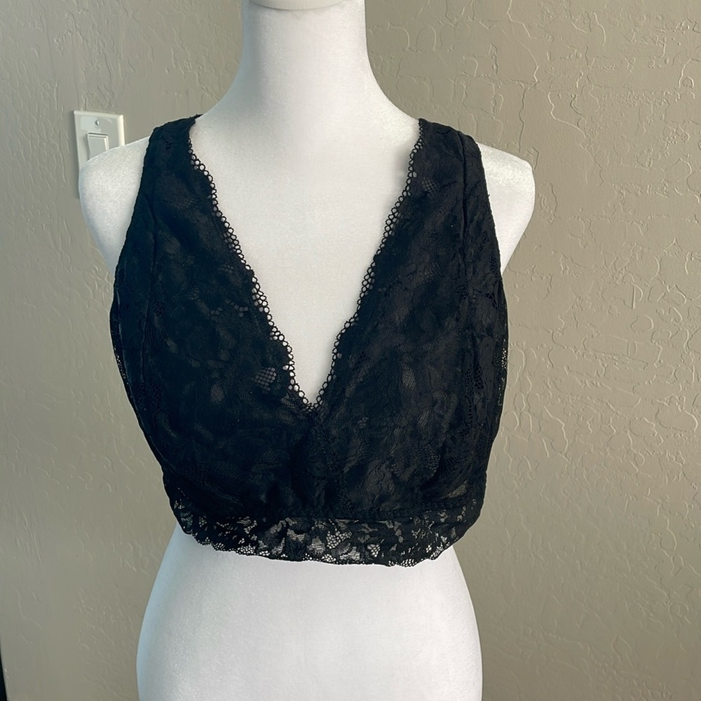 BUNDLE of 2 Soma Lace Plunge Bralettes